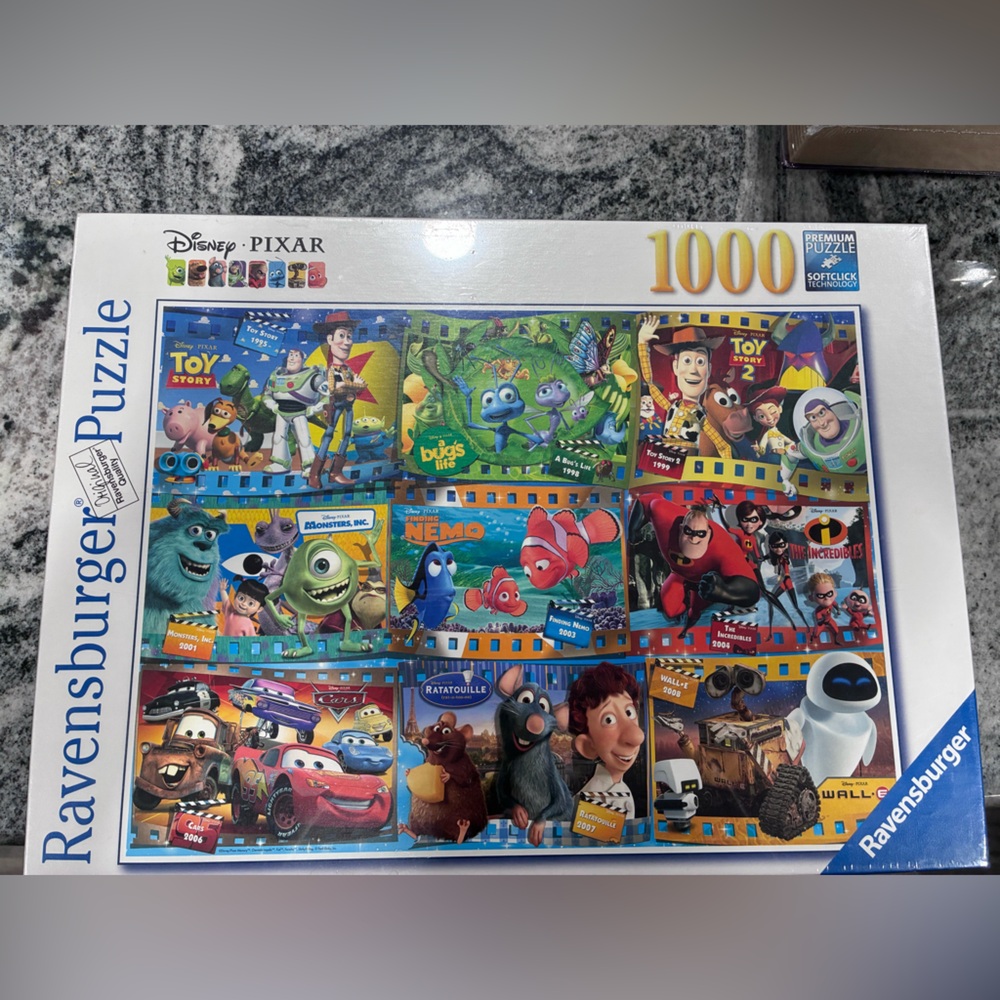 Ravensburger Disney Pixar 1000-Piece Multicolor Character Montage Puzzle